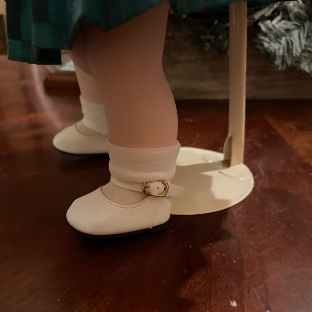 Vintage music doll 1989 Victoria Ashlea Originals designed by Bette Ball - Picture 11 of 15